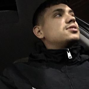 Meet your Posher, Adrian